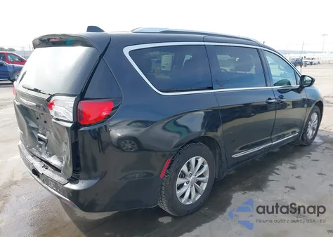 2019 Chrysler Pacifica Touring L z USA, uszkodzony, nr VIN 2C4RC1BG2KR592749